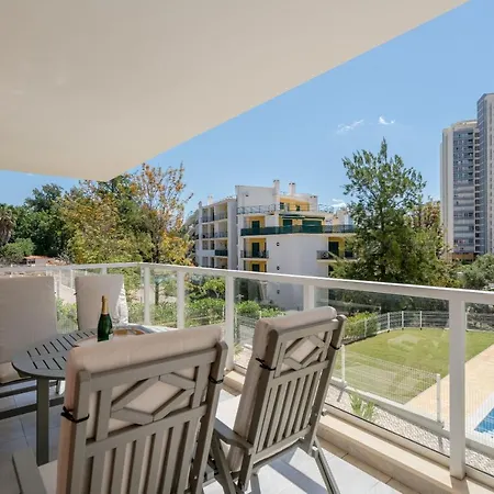 Apartamento Premium - Rua Agosto Azul *