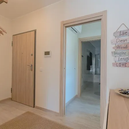 Premium - Rua Agosto Azul * Portimao